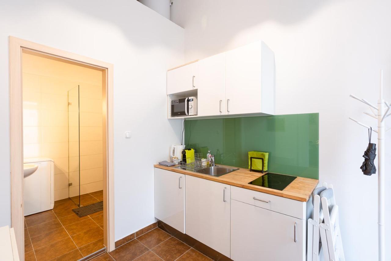 Colorful Apartment Next To Gozsdu And Synagogue บูดาเปสต์ ภายนอก รูปภาพ